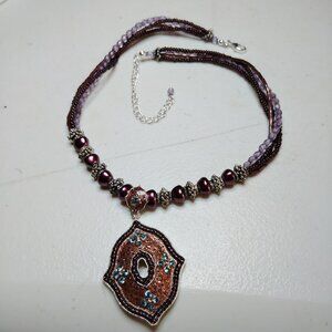 Avon NR 2003 Violet Purple Fashion Necklace Rhinestones Enamel 15" with a 3" ext